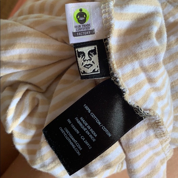 OBEY T-shirt - Picture 5 of 5